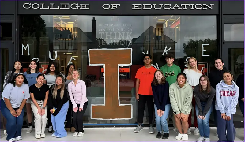 IGlobal undergraduate teaching team group photo
